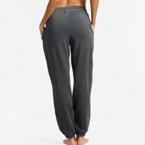 Billabong Pants - Billabong Black Sweatpants/ Joggers